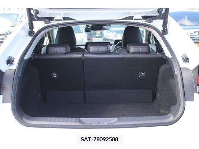 Toyota PRIUS 2023-04 366691-17