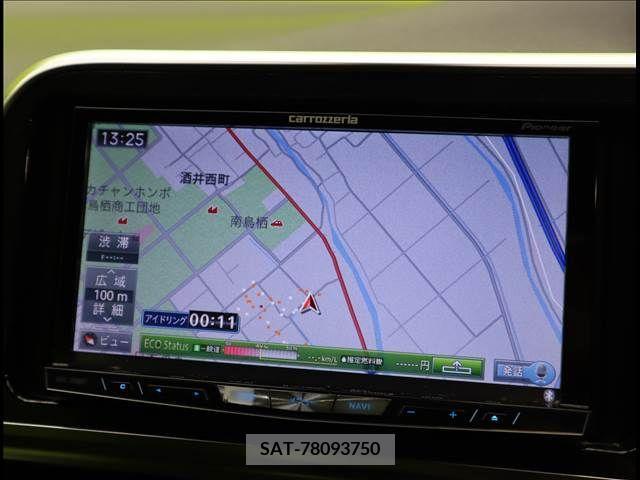 Toyota SIENTA 2018-01 285064-3