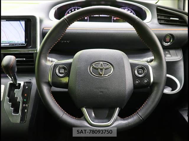 Toyota SIENTA 2018-01 285064-7