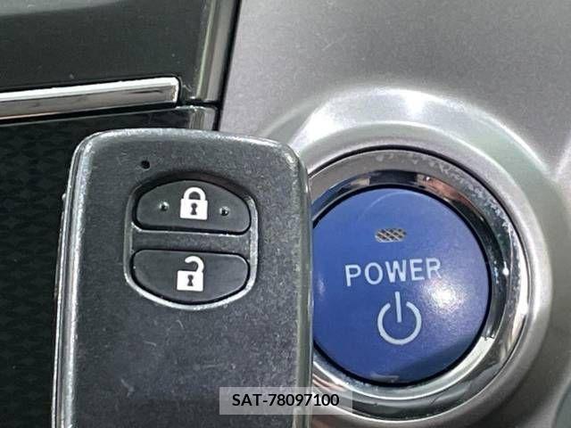 Toyota PRIUS ALPHA 2015-03 223354-7