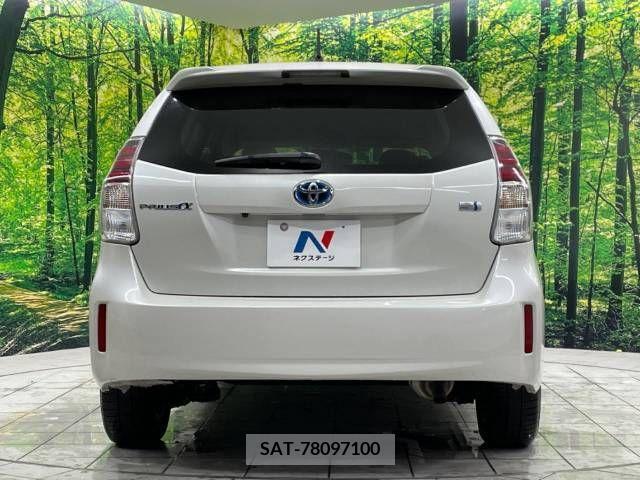 Toyota PRIUS ALPHA 2015-03 223354-15