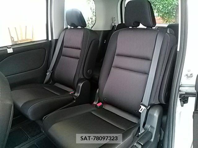 Nissan SERENA 2018-08 367756-22