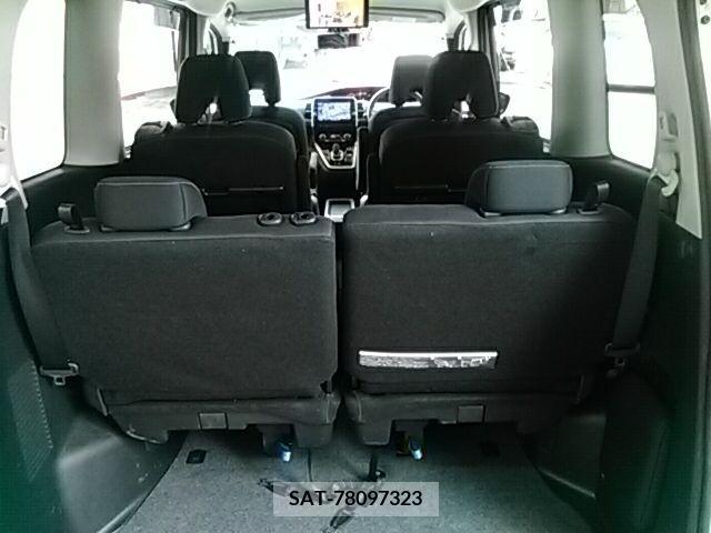 Nissan SERENA 2018-08 367756-23
