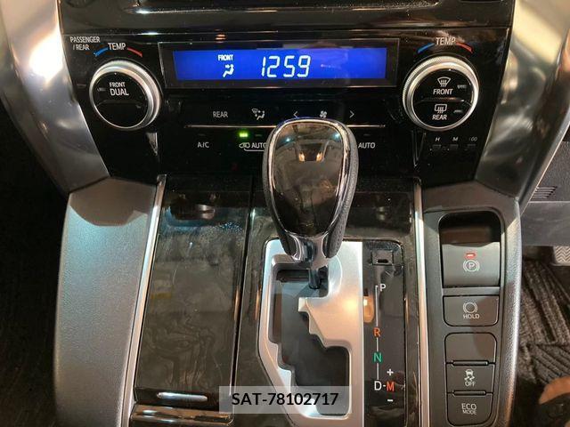 Toyota VELLFIRE 2016-06 250284-17