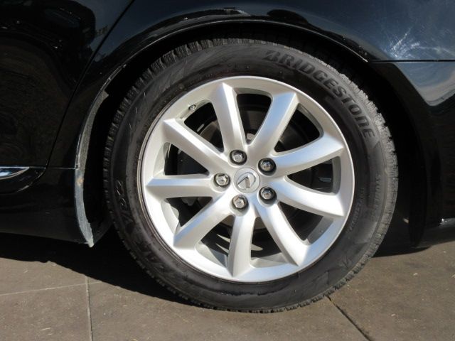 Lexus LS 2007-02 310-7