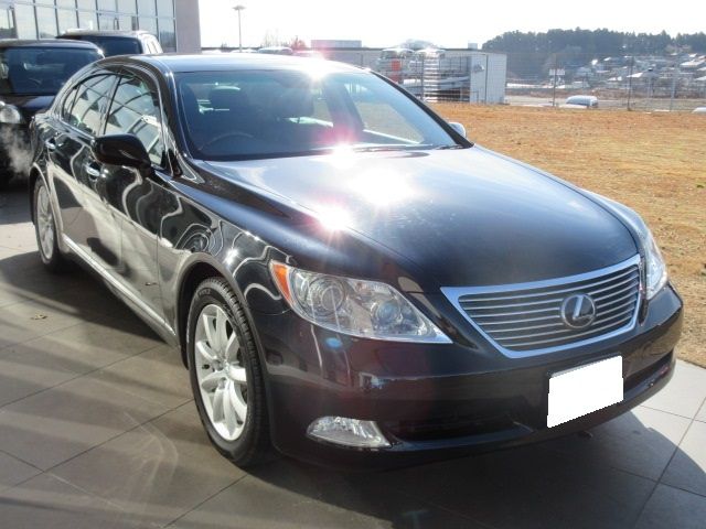 Lexus LS 2007-02 310-2