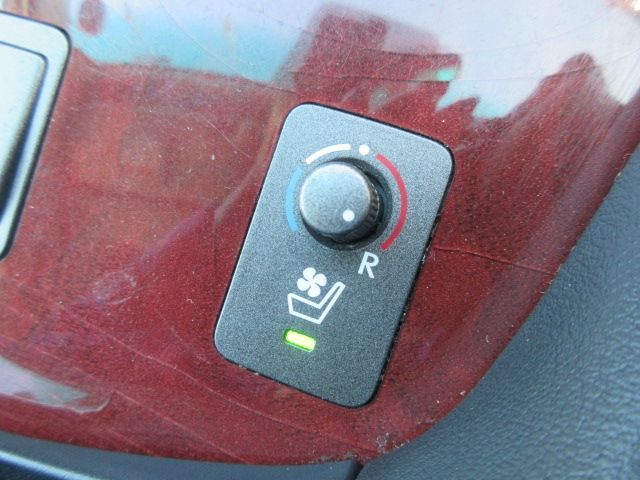 Lexus LS 2007-02 310-27