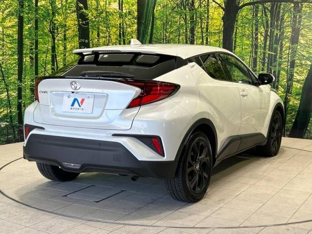 Toyota C-HR 2023-06 195343-17