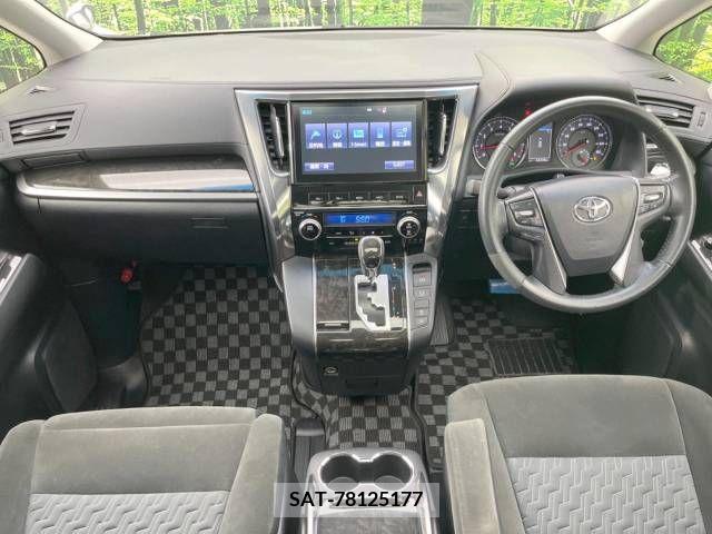 Toyota VELLFIRE 2016-06 288030-1