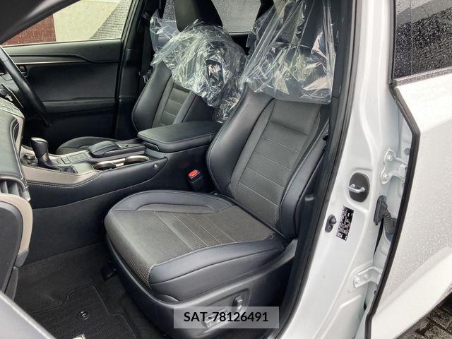 Lexus NX 2015-11 388324-24