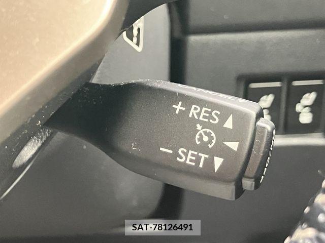 Lexus NX 2015-11 388324-19