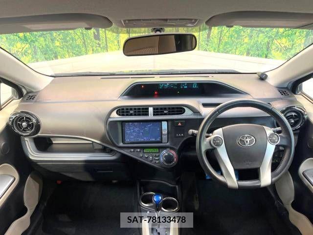 Toyota AQUA 2012-03 356163-1
