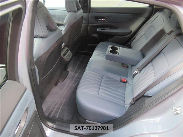 Nissan Ariya 2022-04 205825-6