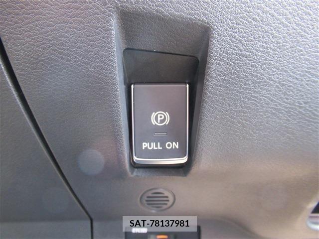 Nissan Ariya 2022-04 205825-24