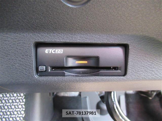 Nissan Ariya 2022-04 205825-23