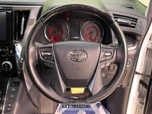 Toyota ALPHARD 2021-05 215469-11