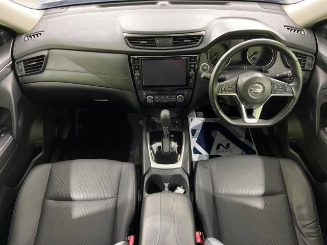 Nissan X-TRAIL 2019-06 19111-1