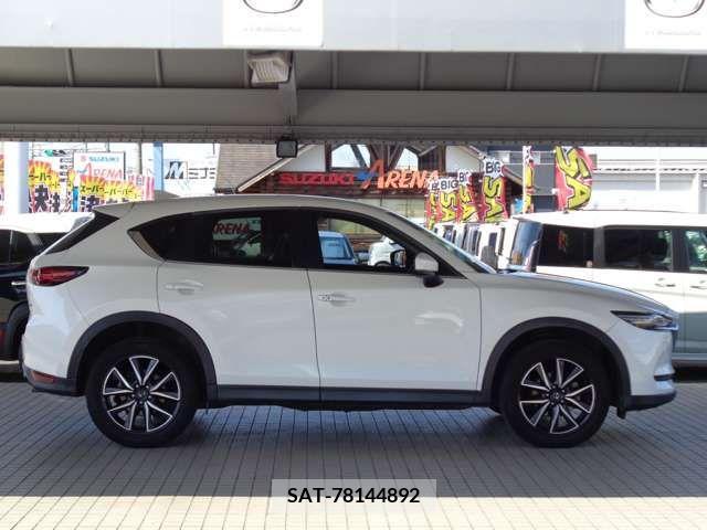 Mazda CX-5 2018-03 256197-10