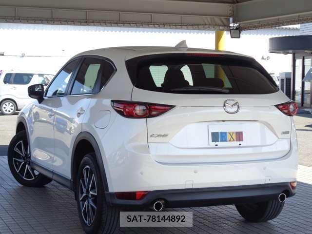 Mazda CX-5 2018-03 256197-9
