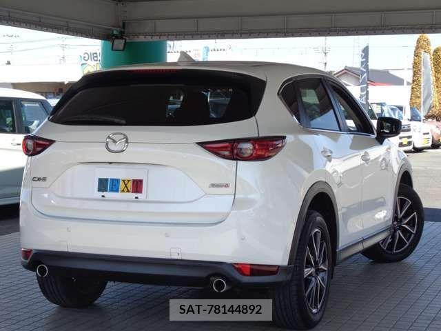 Mazda CX-5 2018-03 256197-8