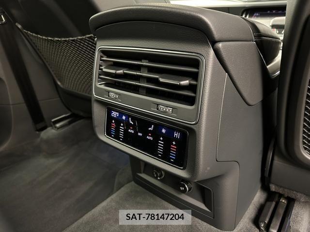 Audi Q7 2020-09 242066-16