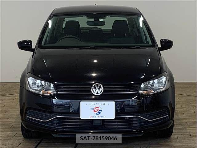 VolksWagen POLO 2016-03 223513-11