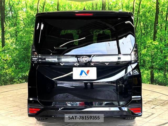 Toyota VOXY 2023-10 289021-16