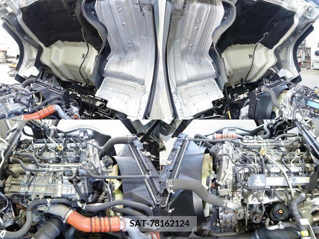 Mitsubishi CANTER 2015-11 200489-12