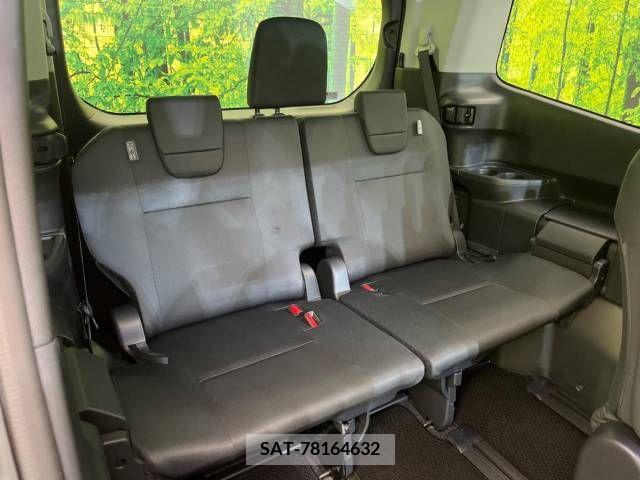 Toyota NOAH 2023-04 208576-10
