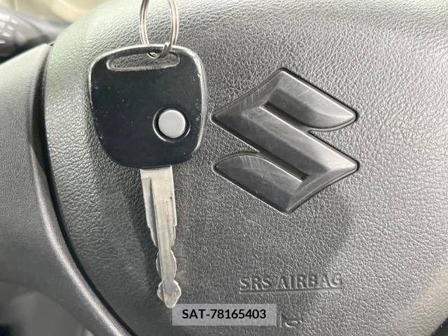 Suzuki ALTO 2019-04 259645-6