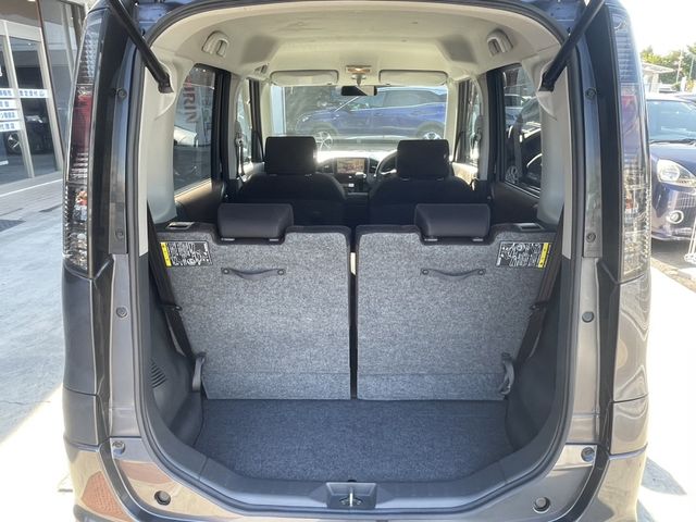 Nissan ROOX 2011-07 14001-9