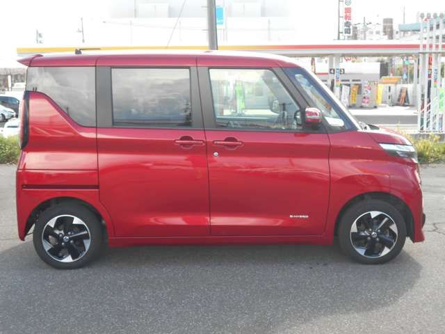 Nissan ROOX 2021-05 10924-5