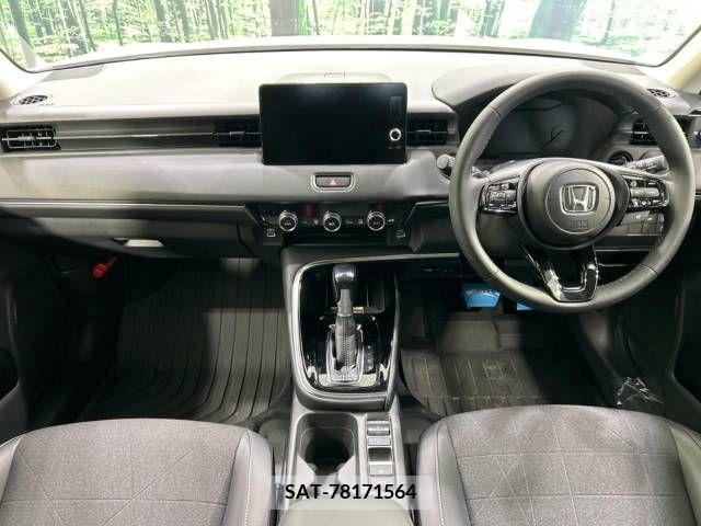 Honda VEZEL 2021-08 220005-1