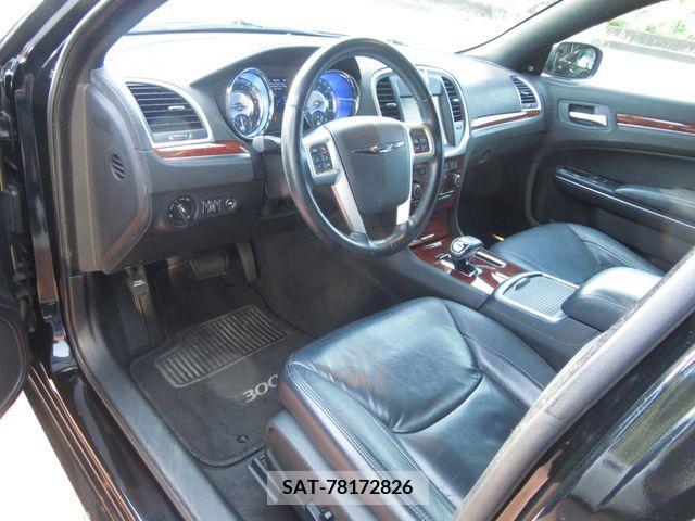 Chrysler 300 2012-06 328839-4