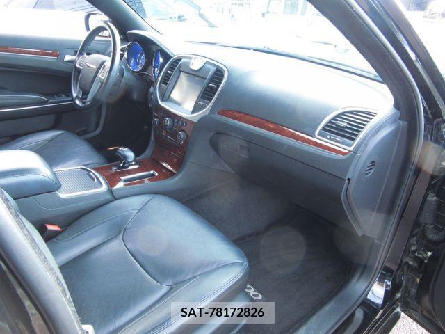 Chrysler 300 2012-06 328839-9