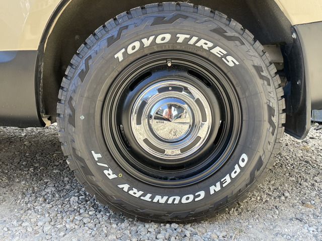 Mitsubishi DELICA D5 2008-07 13653-11