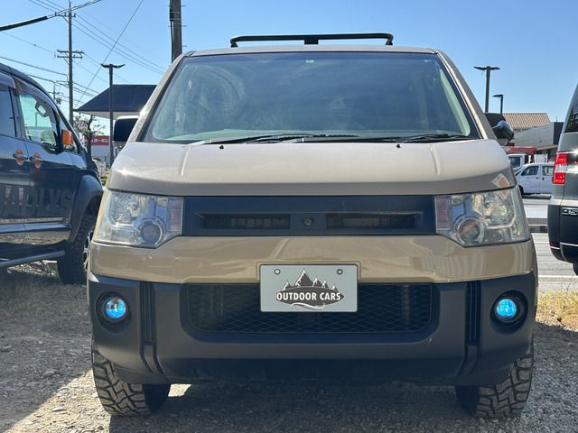 Mitsubishi DELICA D5 2008-07 13653-19
