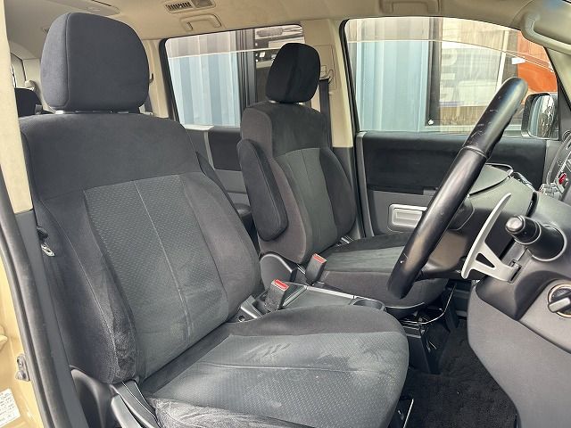 Mitsubishi DELICA D5 2008-07 13653-16