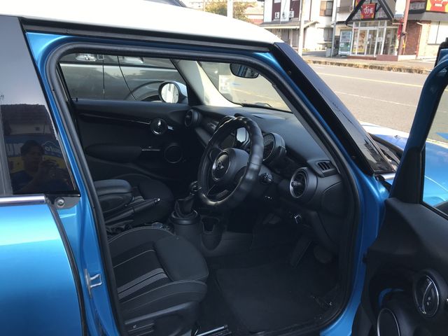 Bmw MINI 2015-06 19698-6