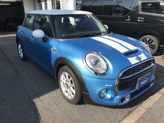 Bmw MINI 2015-06 19698-2