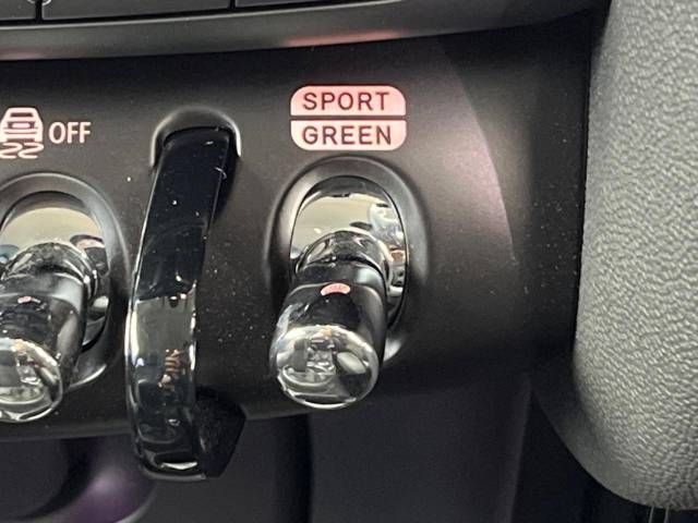 Bmw MINI 2022-08 192202-7