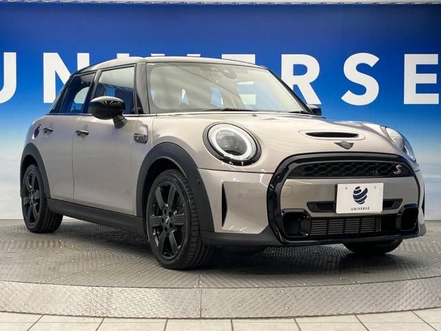 Bmw MINI 2022-08 192202-17