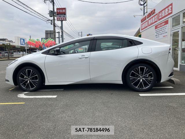 Toyota PRIUS 2023-06 208565-6