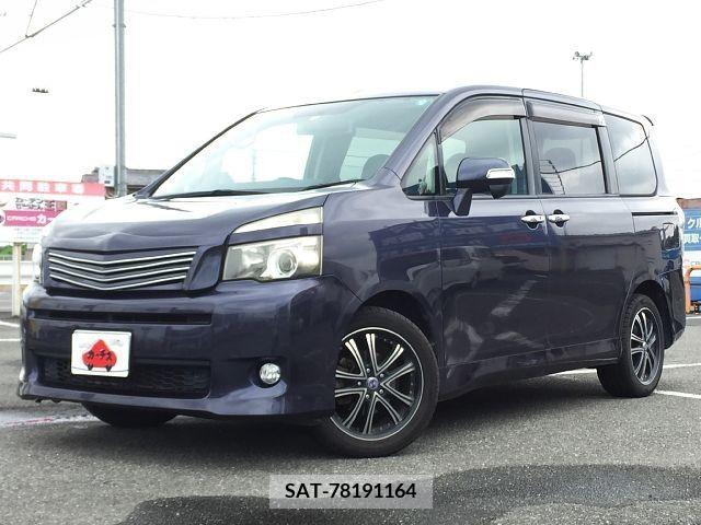 Toyota VOXY 2011-08 289027-0
