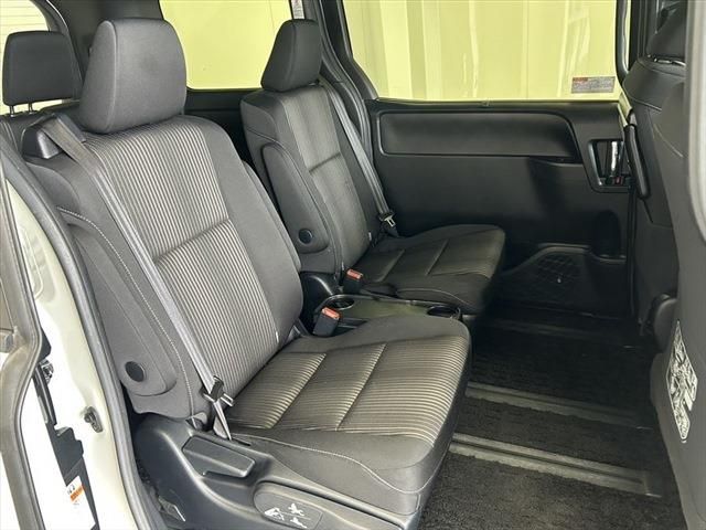 Toyota VOXY 2018-12 9078-20