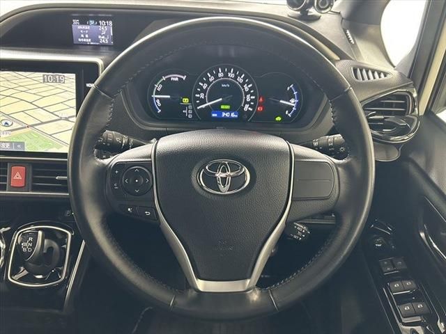 Toyota VOXY 2018-12 9078-26