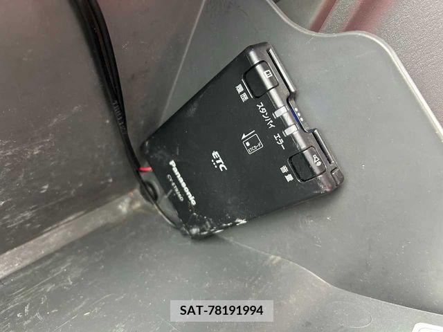 Suzuki JIMNY 2001-01 375764-13
