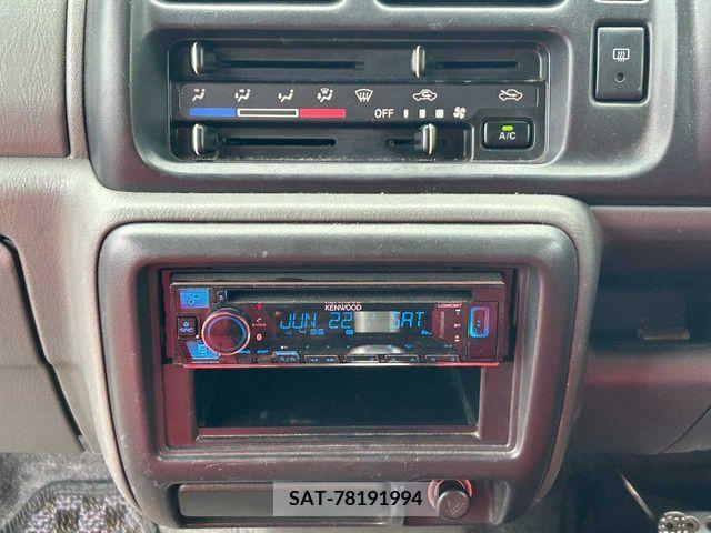 Suzuki JIMNY 2001-01 375764-11