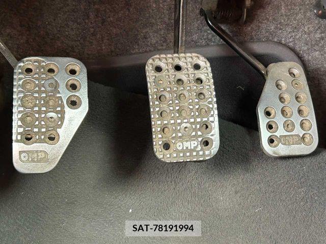 Suzuki JIMNY 2001-01 375764-9