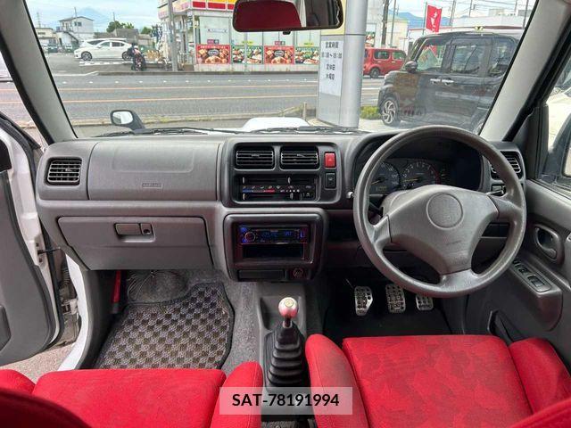 Suzuki JIMNY 2001-01 375764-1